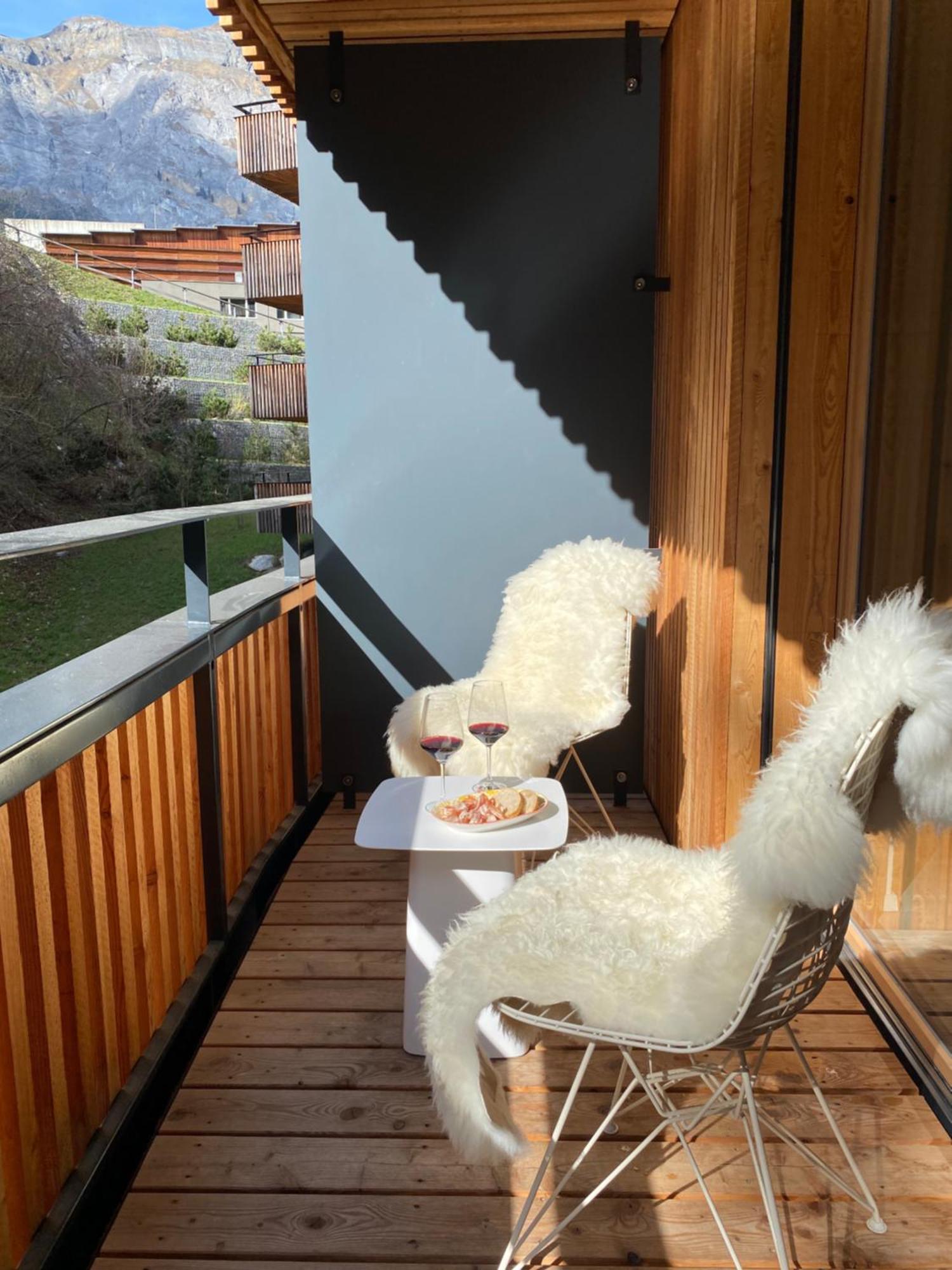 Stilvolle Ferienwohnung direkt an der Skipiste Flims Exterior foto